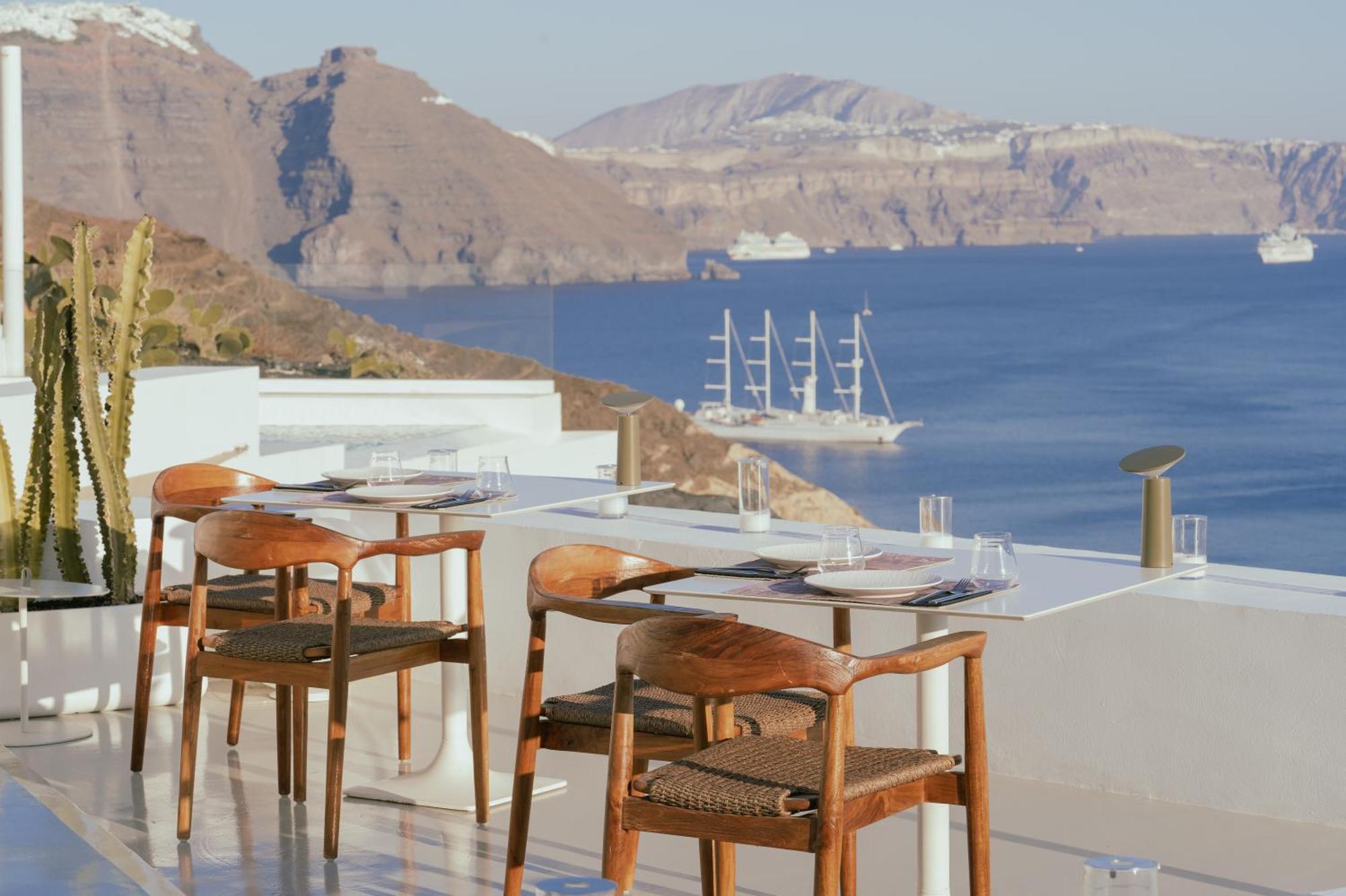 The Saint Hotel Ия Экстерьер фото
